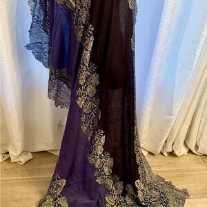Brand new navy and black cashmere shawl with gold lace trim in Centre and edges